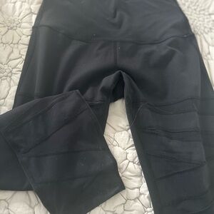 Lululemon Ribbed Leggings 10 MAKE AN OFFER